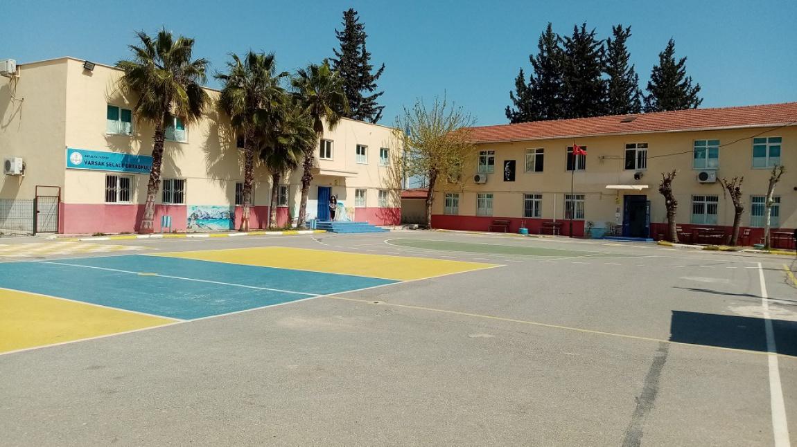 Varsak Şelale Ortaokulu Fotoğrafı